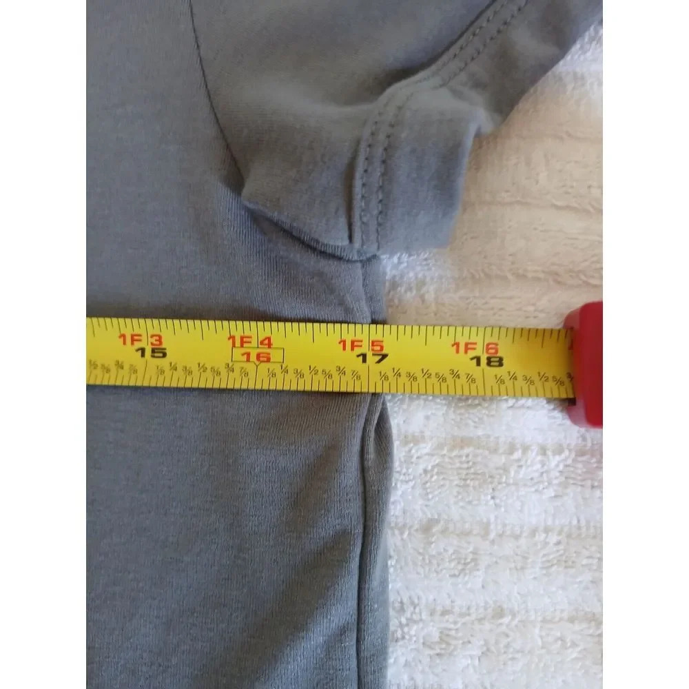 Lularoe Womens T-shirt Size XS Short Sleeve Round Neck Gray And Multicolor - Picture 10 of 15
